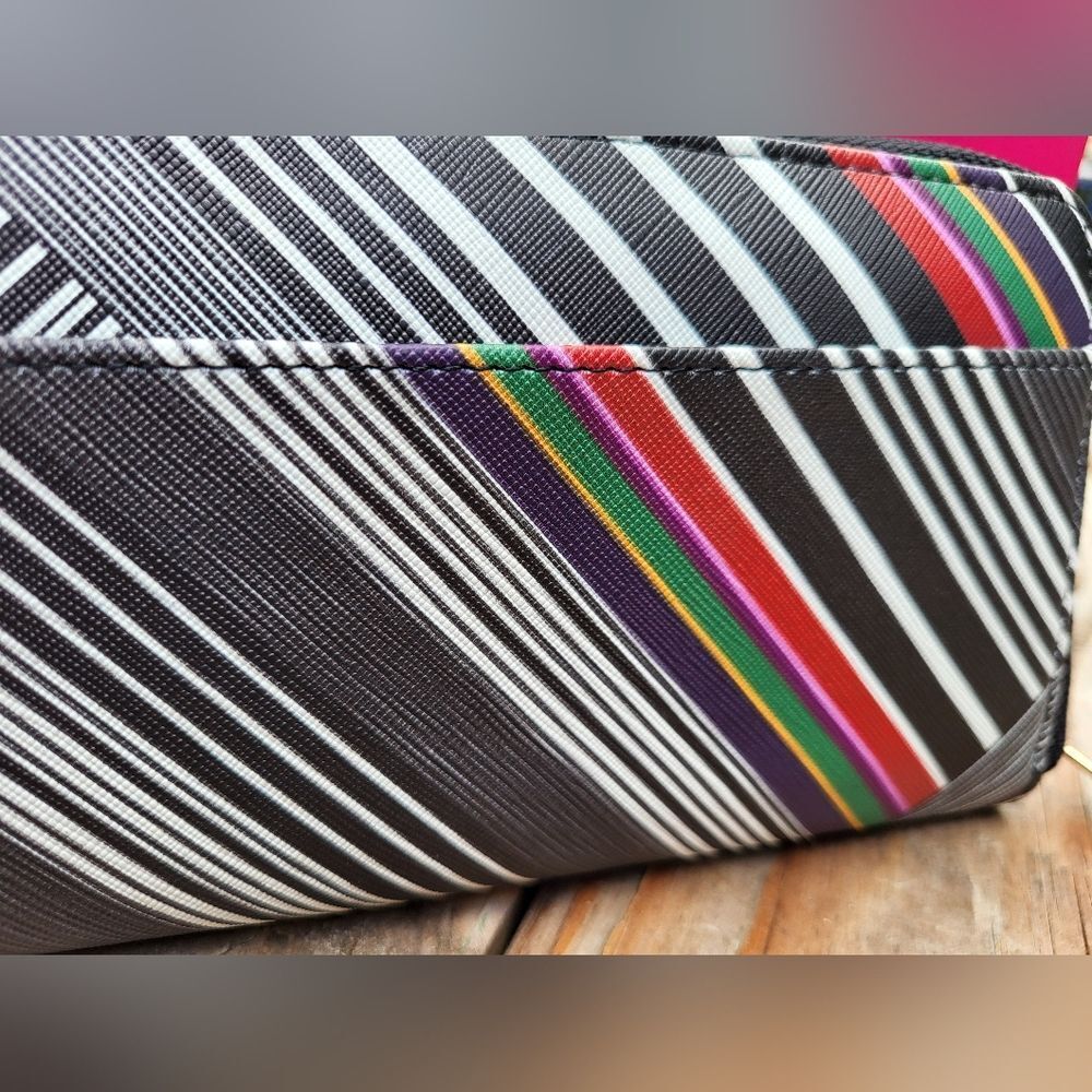 TRINA TURK MULTICOLOR WALLET - Picture 3 of 9